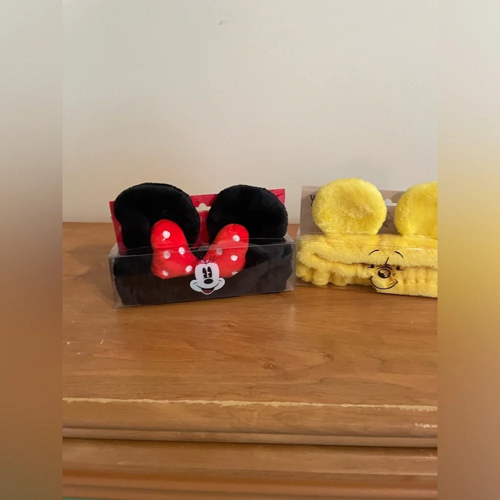 Disney Winnie the Pooh or Minnie Mouse spa headband winners choice new